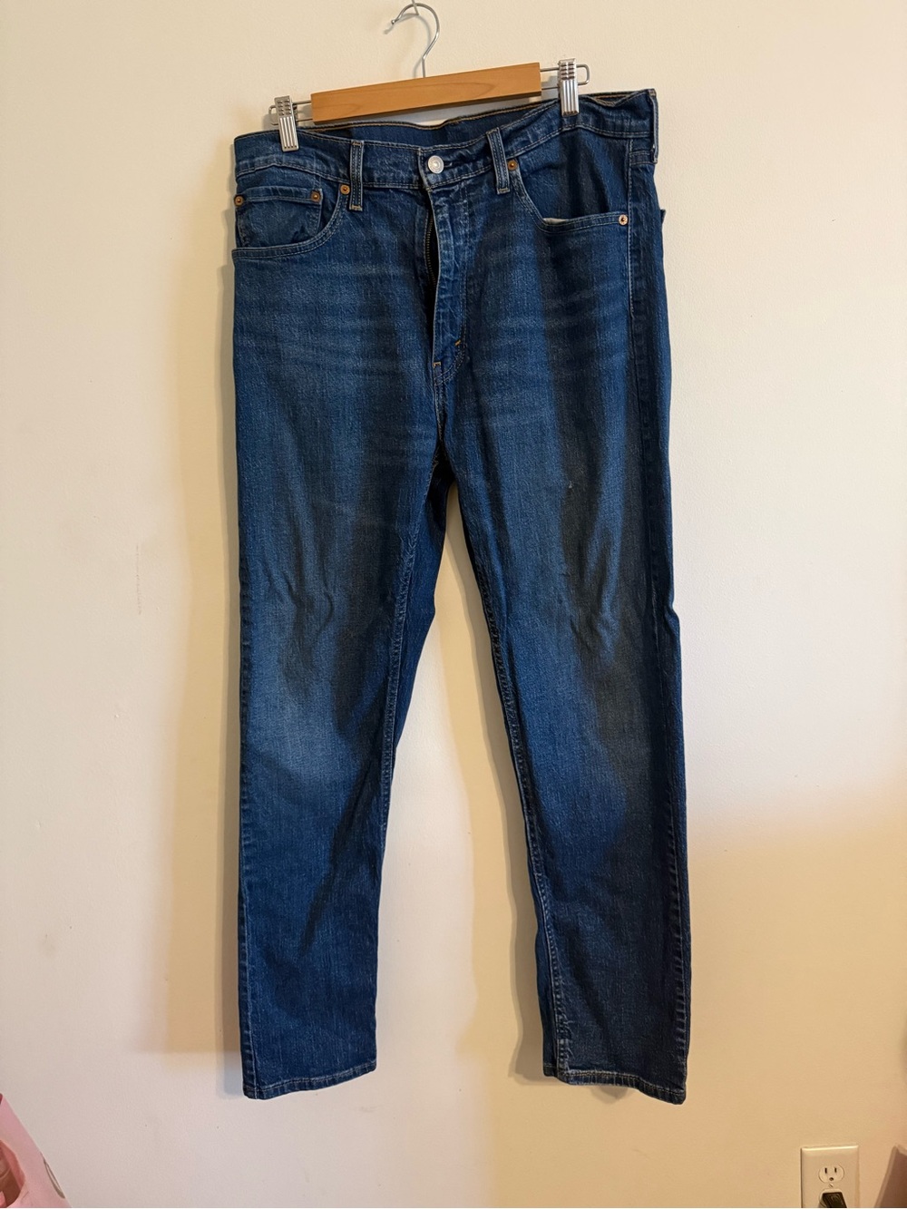 Levi's Men's Relaxed Indigo Blue Jeans